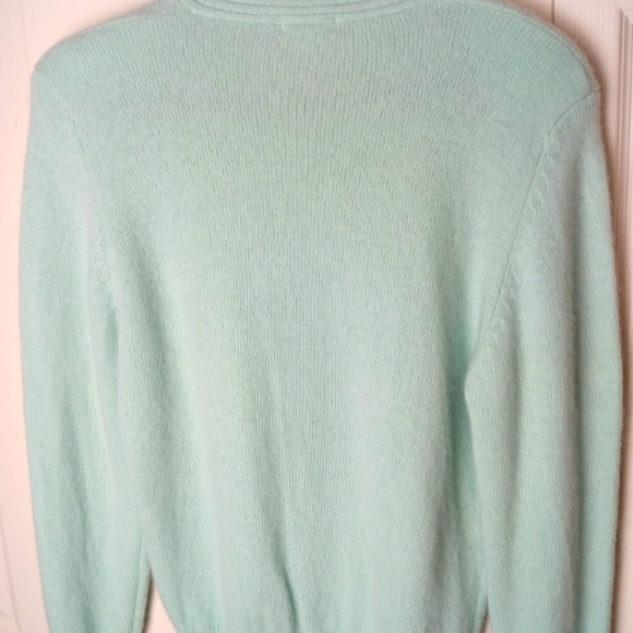 Vintage Women Lambs wool Blend Sweater M Medium Mint Green Pearl Detail - Picture 6 of 6